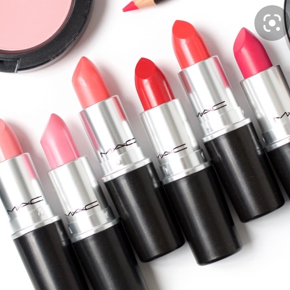 MAC LIPSTICK - Picture 9 of 11